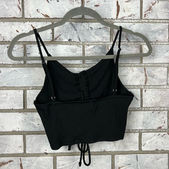 Black Two-Piece - Picture 7 of 9